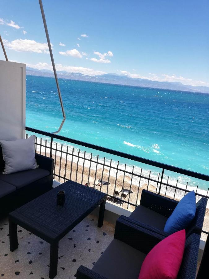 Captain'S Home Loutraki Bagian luar foto